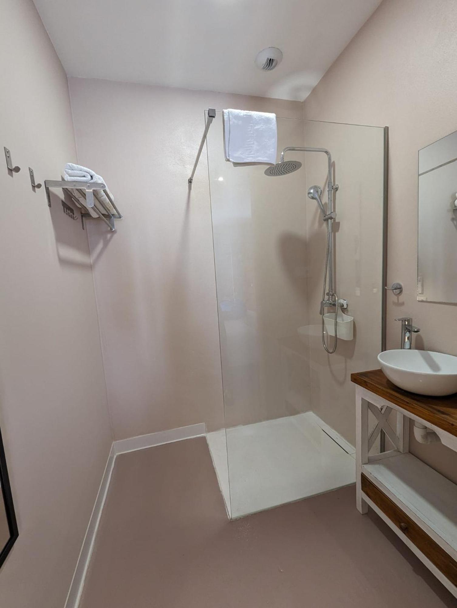 Mina32 By 7Escalones Apartment โรตา ภายนอก รูปภาพ